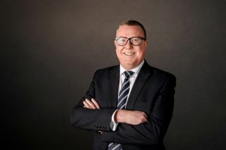 Andrew Pawson 768X512