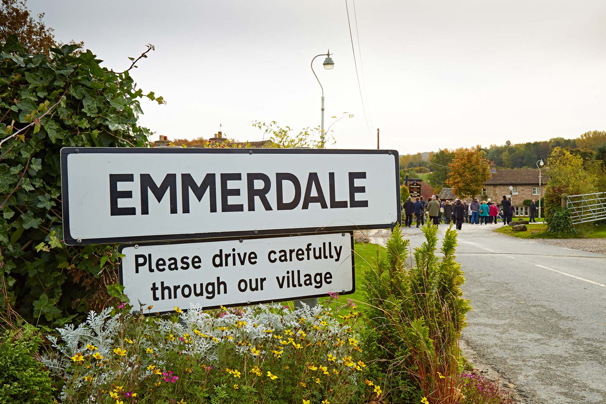 national holidays emmerdale tour